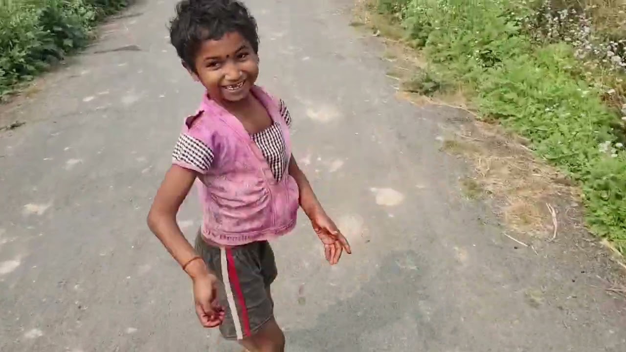 Kheto me Etna kaam mil gya 😂 #vlog  #viral 
