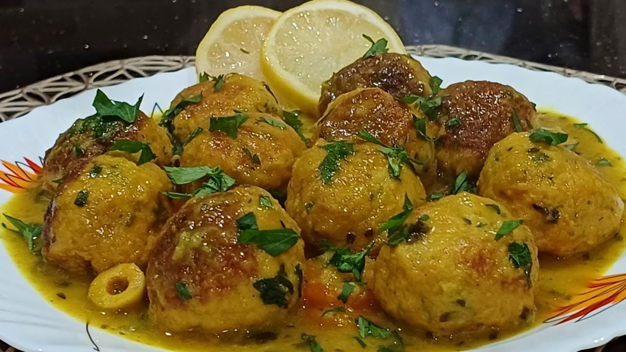 كفته بالدجاج صلصة بيضاء بالزيتون🫒 و الجزر 🥕👌 طبق ساهل إقتصادي و بنين بزاف 😋👍👌