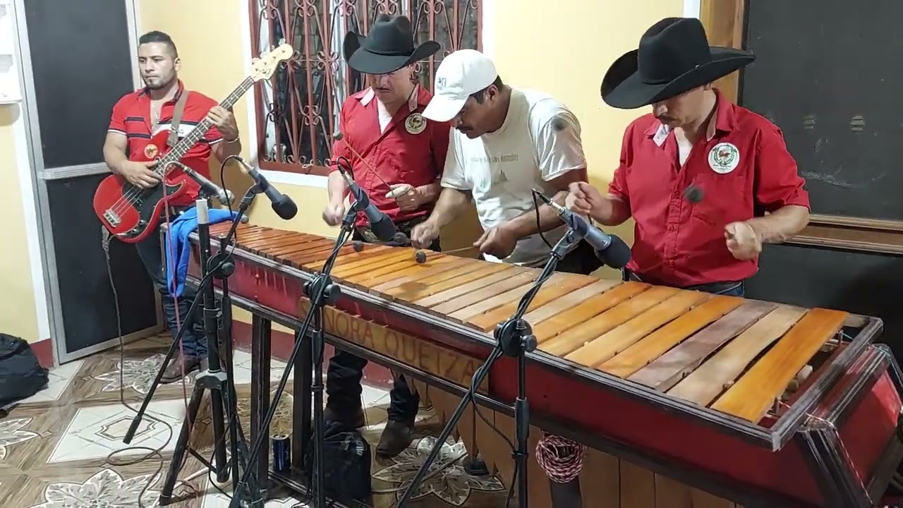MARIMBA SONORA QUETZAL ,, NOCHES ETERNAS MIX