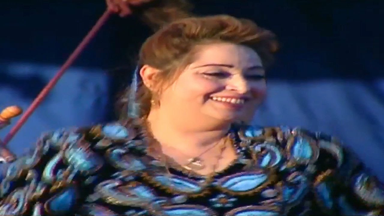 Fatima Tihihit  - Awi Choure | Music,  Tachlhit ,tamazight,, اغنية , امازيغية الفنانة فاطمة تِحيحيت