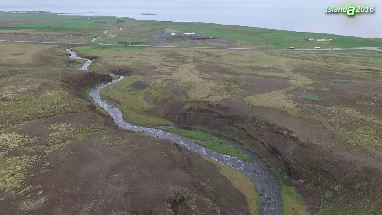 02 - Islandia - Saurbaer - kemping przy drodze