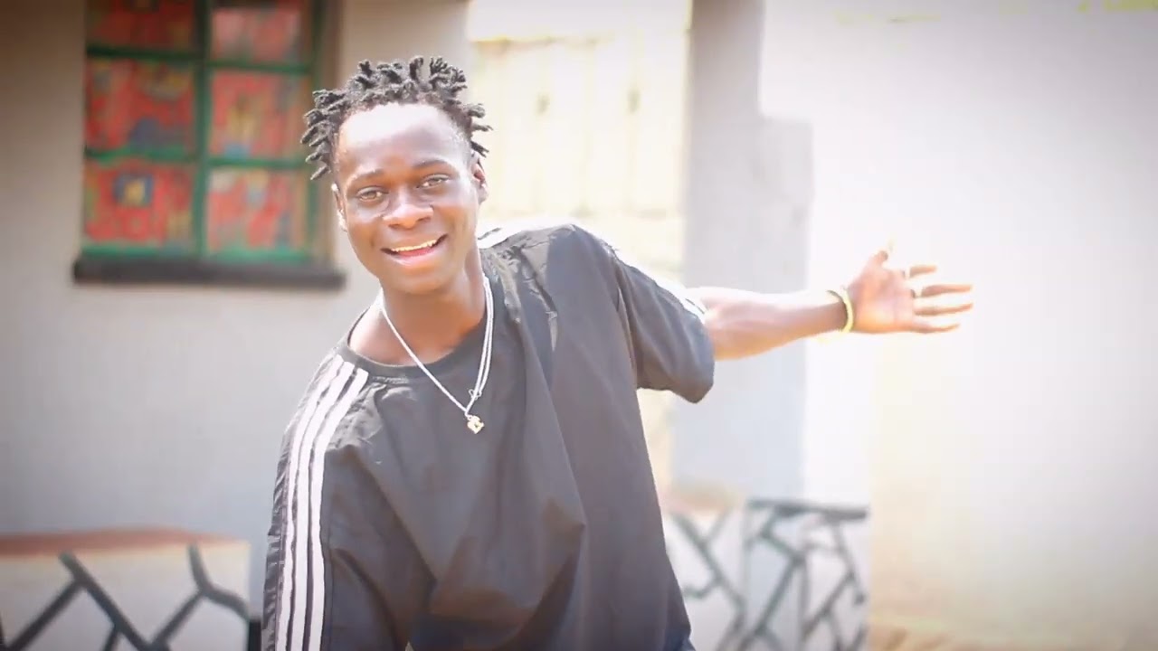 Two Life Sking — Mamã ( video oficial Guro Manica Moz )
