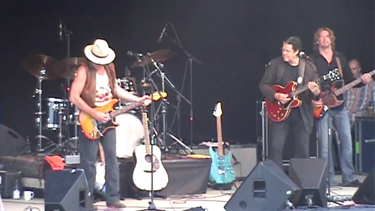 Pugh Rogefeldt med Jojje Wadenius och Loffe Carlsson ,Warfsholm 2006(Full Show 1h,35 min)