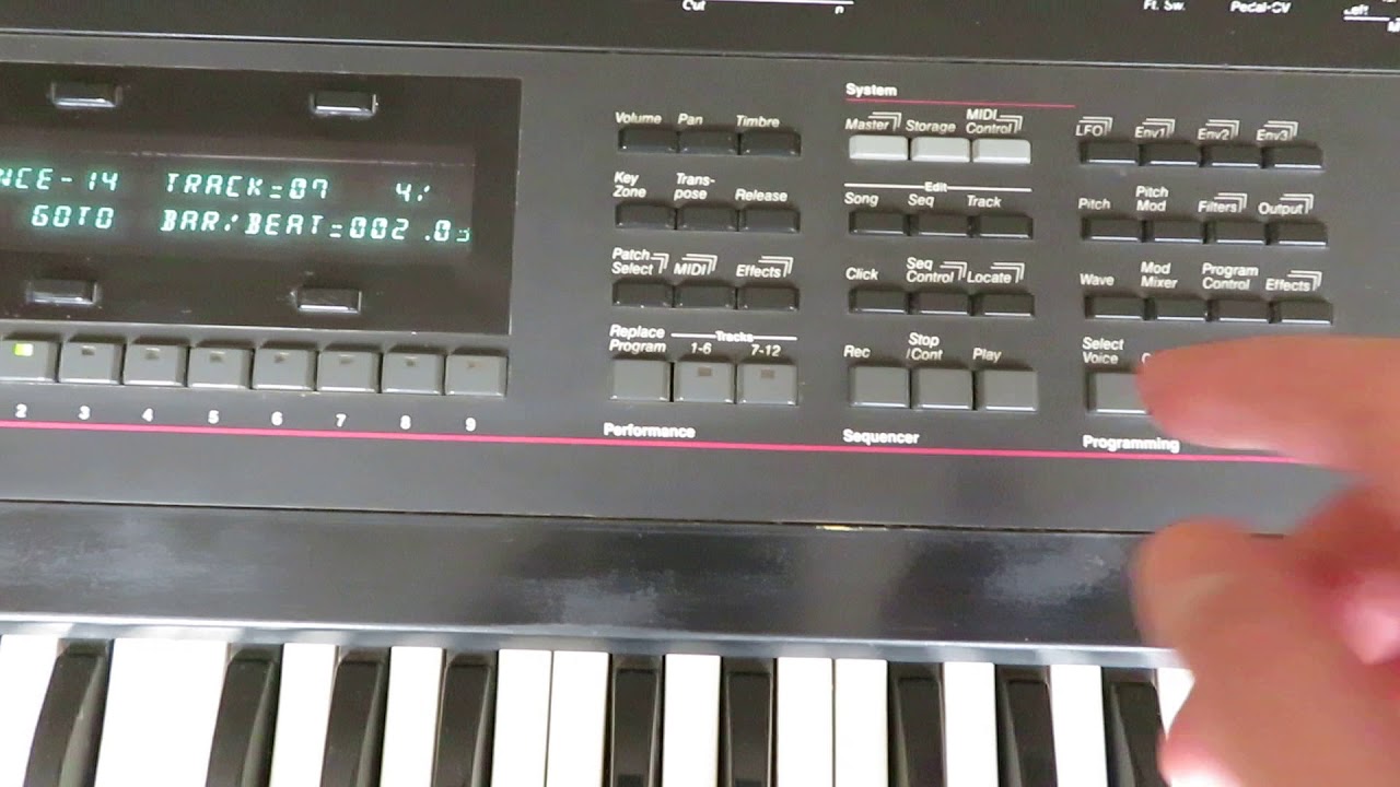Ensoniq SD1 (32 Voice OS4.10)