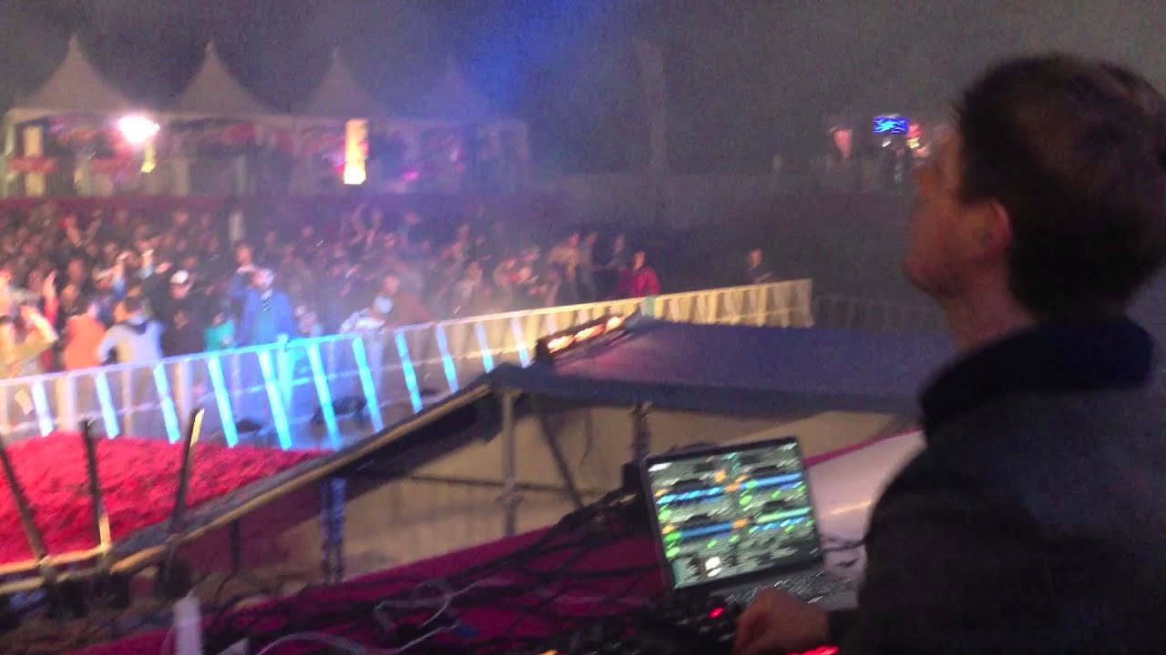 Joris Voorn  - Extrema Outdoor Belgium - Romanthony Hold On