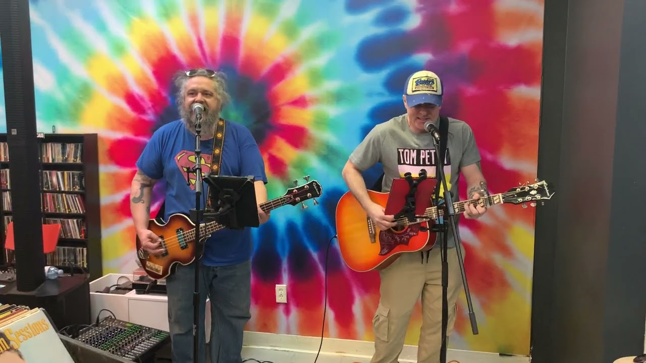 Jeff & Kev Live At Black Pug Records Grand Opening !