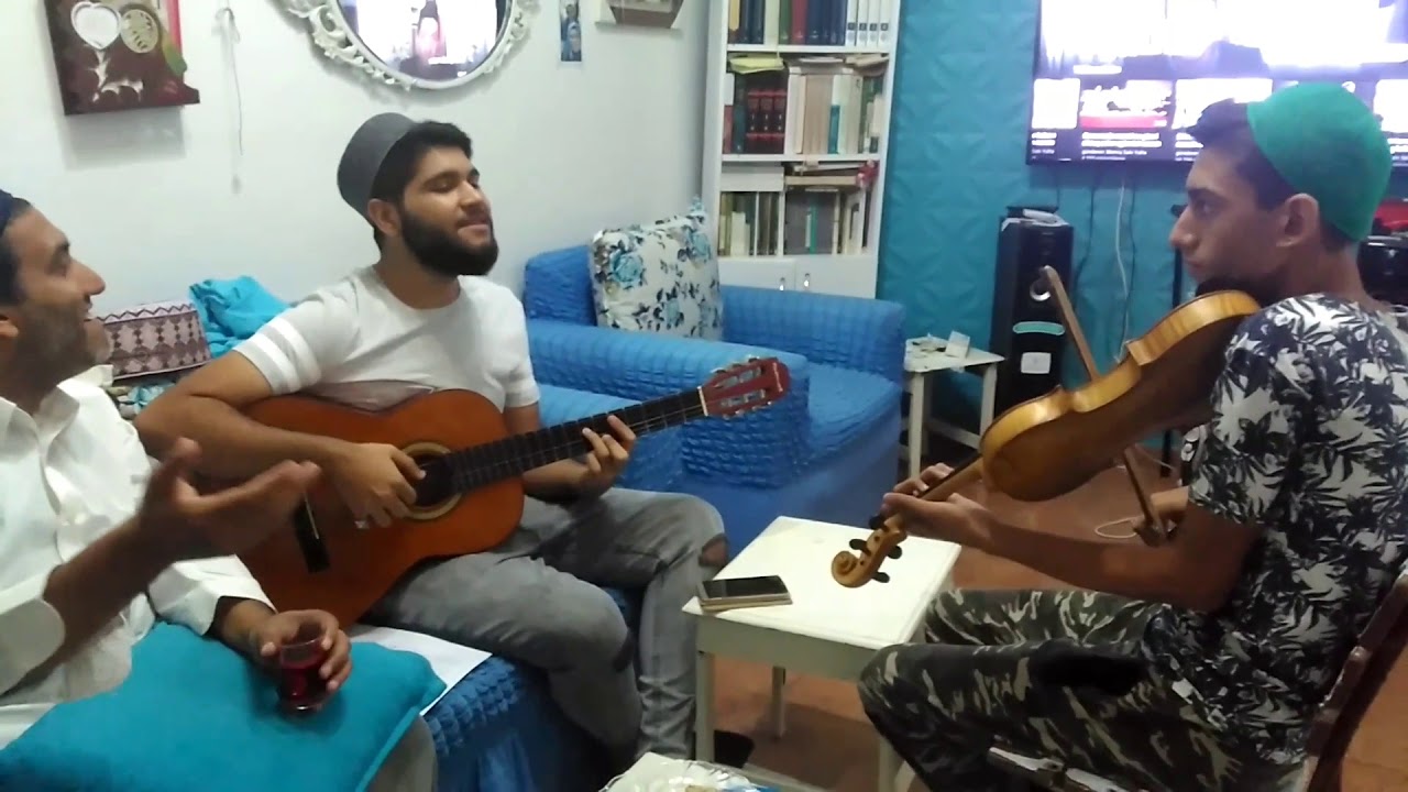 AŞK MENZİL DE YAŞANIYOR GÜZELİM mersin roman sofileri