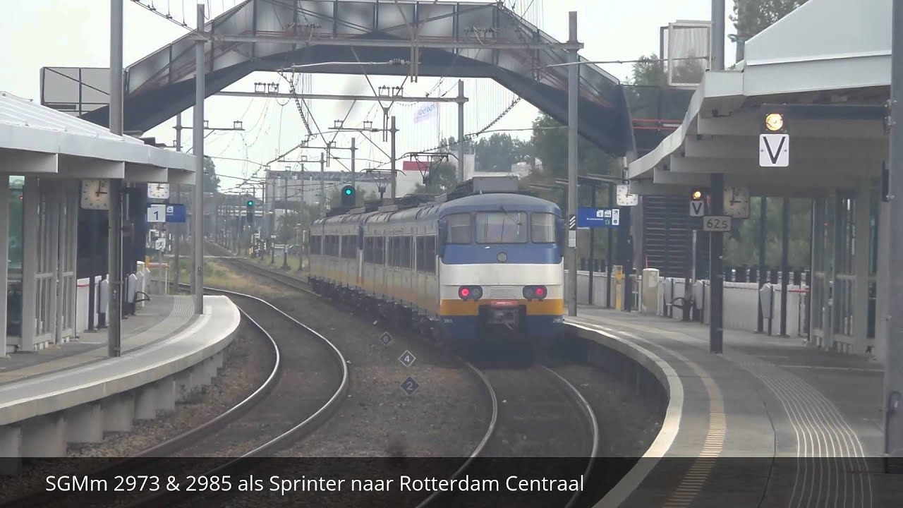 Treinen door Krommenie-Assendelft