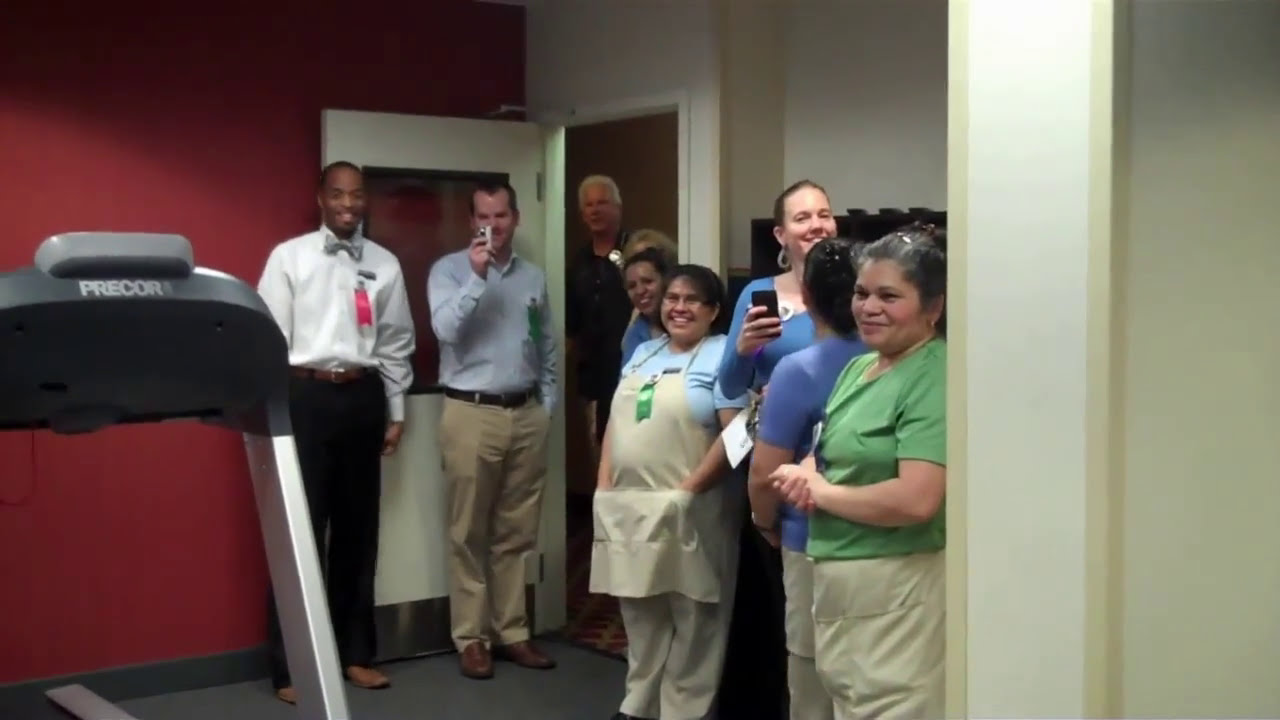 A Unique Hotel Tour: TJElevatorfan Visits the Hampton Inn at Lake Norman