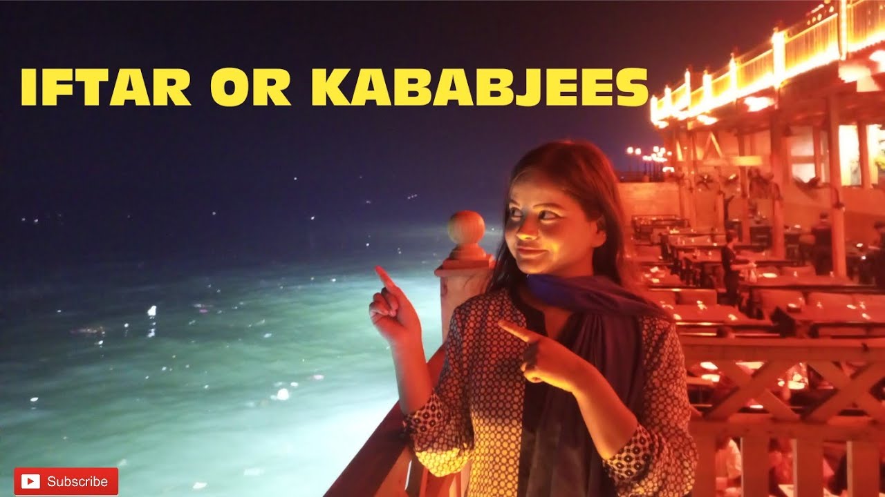 Iftar on Beach at kababjees do darya | jaga nahi mili| Road pr iftari krni pari | Vlog by Aqsa khan