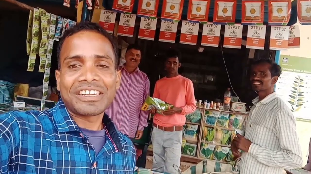 Jamhar bajar govindpur road wrailway station बहुत सारा दुकान हर प्रकार का 