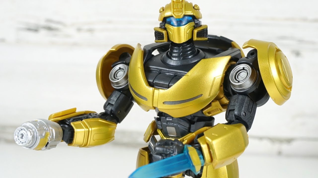 Transformers ONE Bumblebee Cogged Bot Mode with Knife Hands!