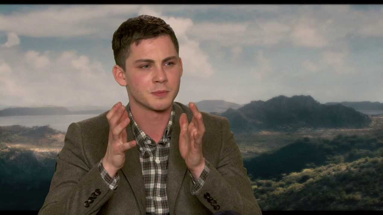 Noah: Logan Lerman 