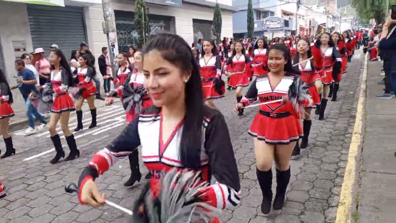 COLEGIOS RINDEN HOMENAJE A LA CIUDAD BLANCA IBARRA ECUADOR / COLEGIO MONTUFAR PRESENTE 🔥