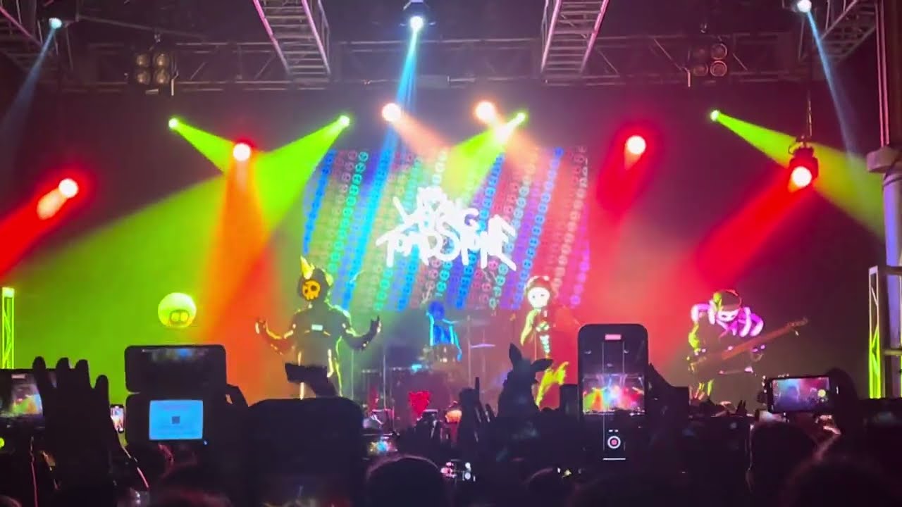 Die In A Fire (LIVE) | The Living Tombstone | The Beacham, Orlando