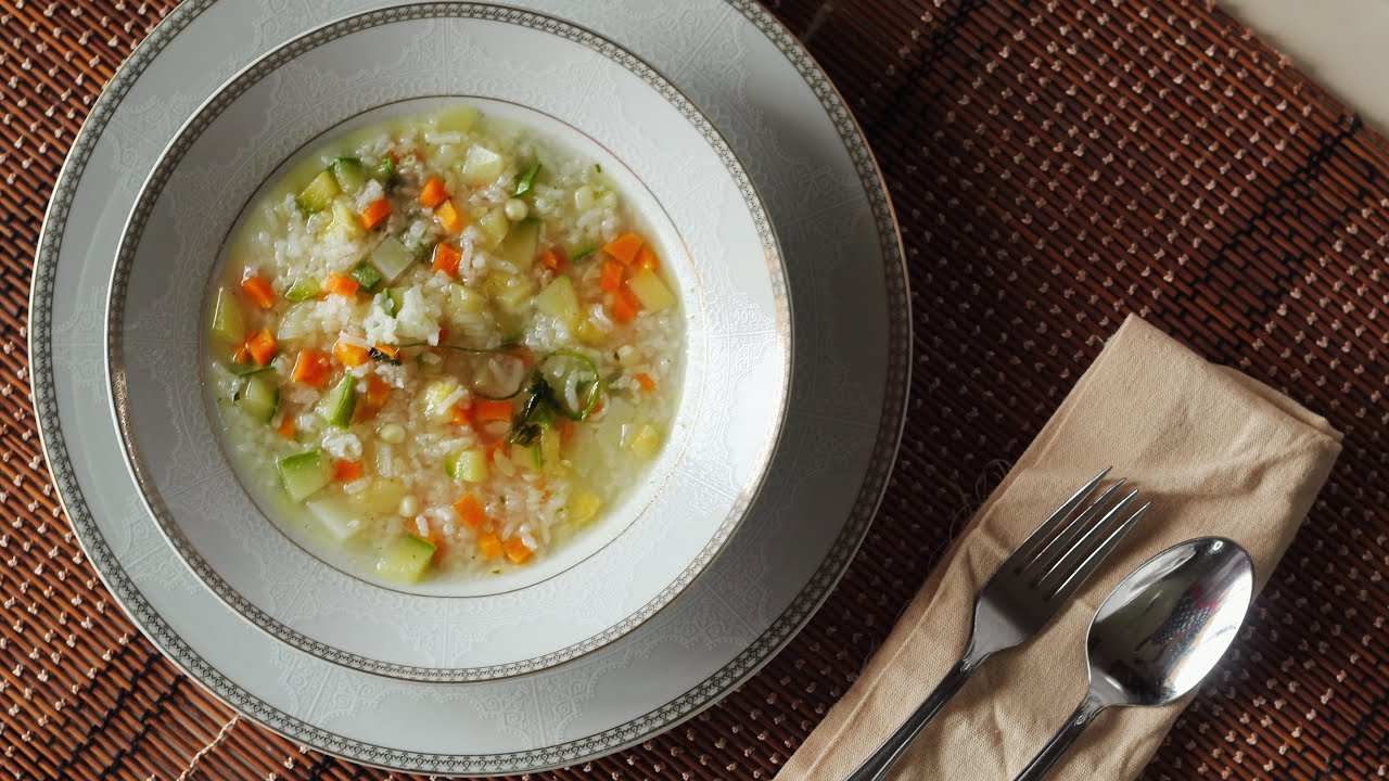 SOPA de Verduras con Arroz. Prepárala en sencillos pasos. ❤️