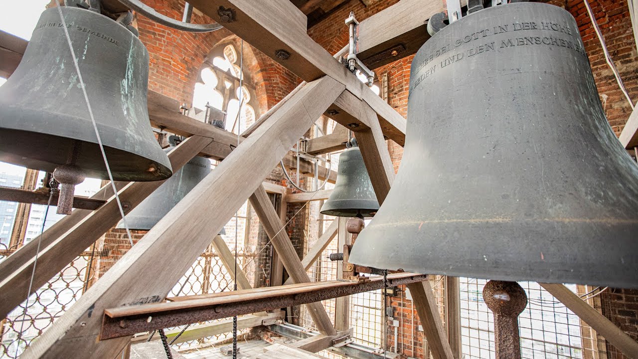 Glockenstuhl der Großen Kirche marode: Verstummt der Klang Bremerhavens?
