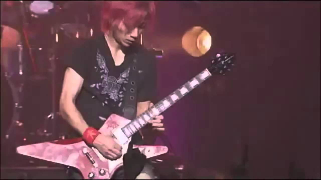 Whisper in the Red Sky - Galneryus (Yama-B vs Sho)