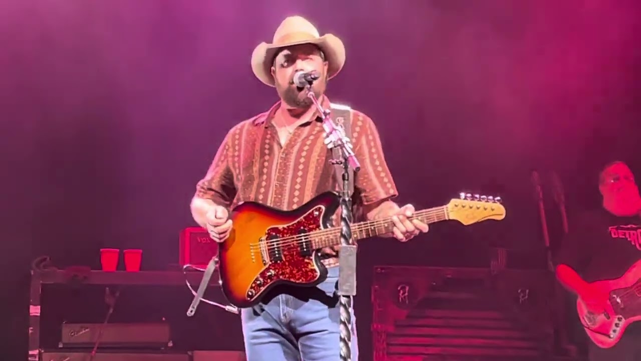 Randy Houser - Whistlin’ Dixie (Live) - Toyota Oakdale Theatre, Wallingford, CT - 9/26/24