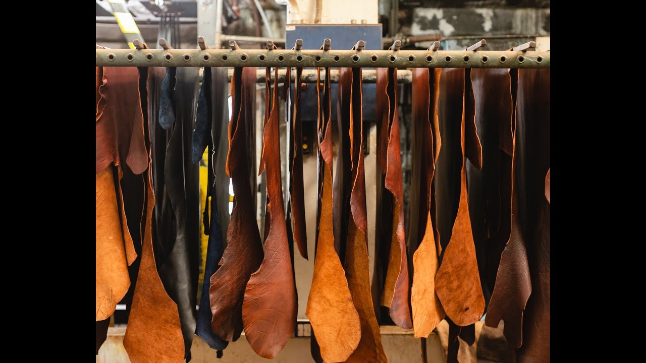 Making each Nahka bag special!