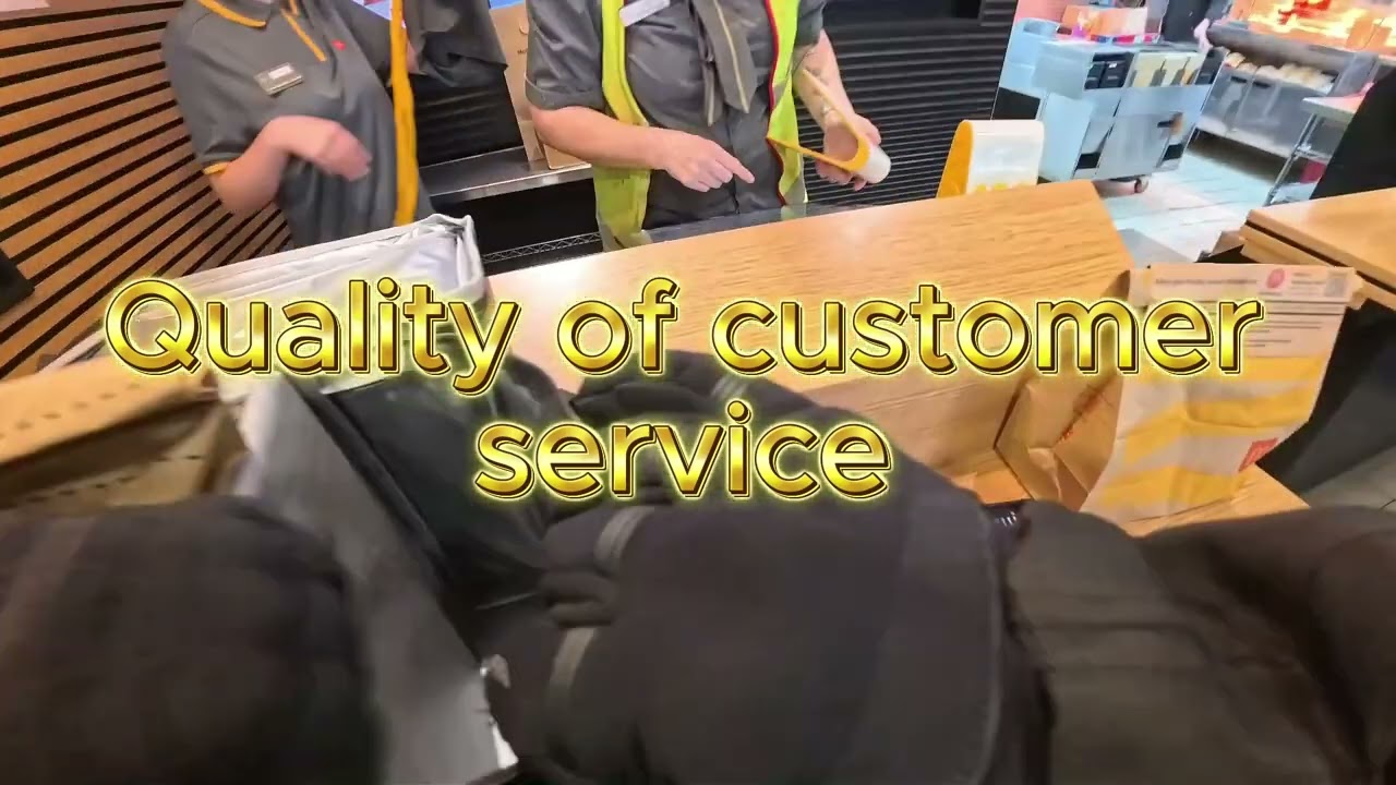 Quality customer service at McDonald's #alberttheduck #mcdonaldscustomerservice #amzaingstaff