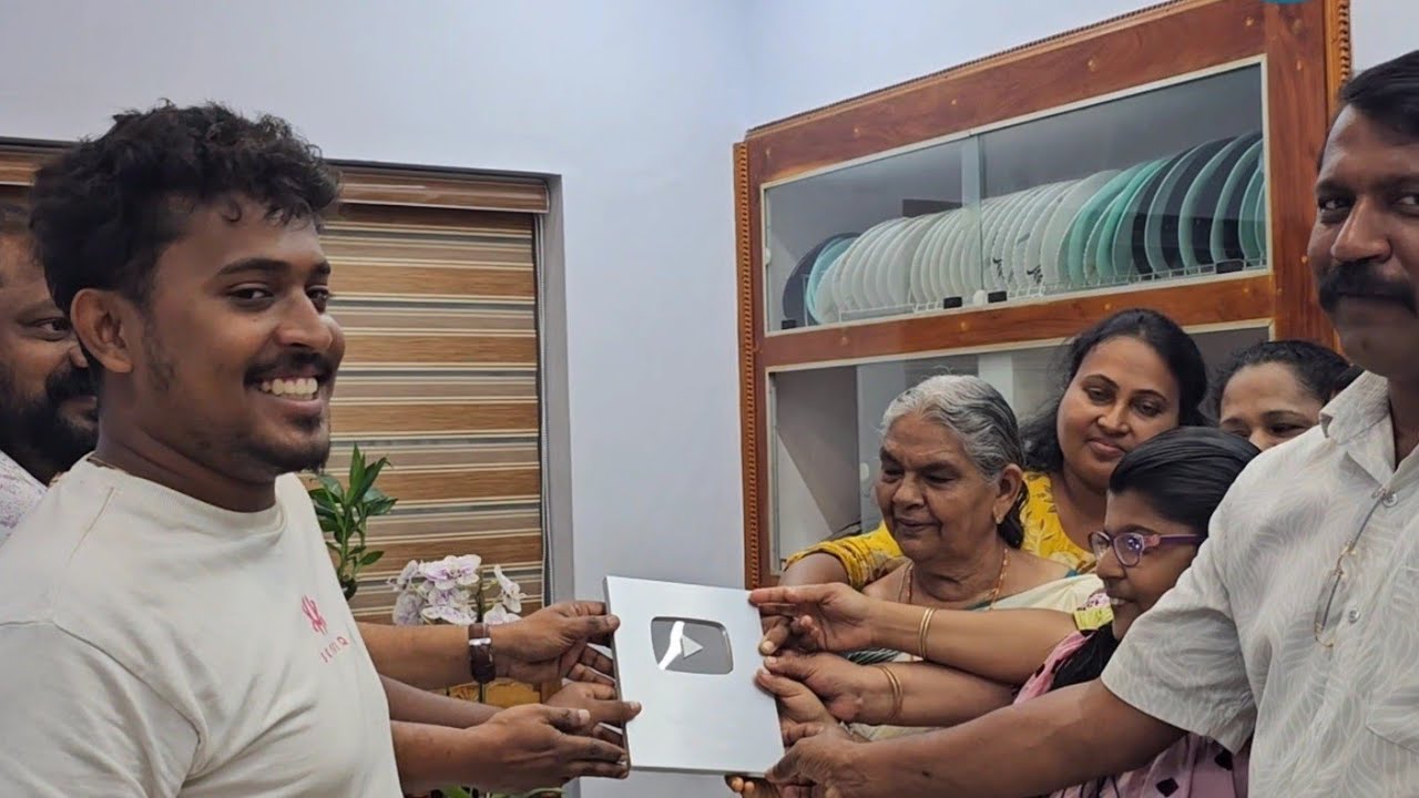 ഇത് നമ്മുടെ വീഡിയോ.....