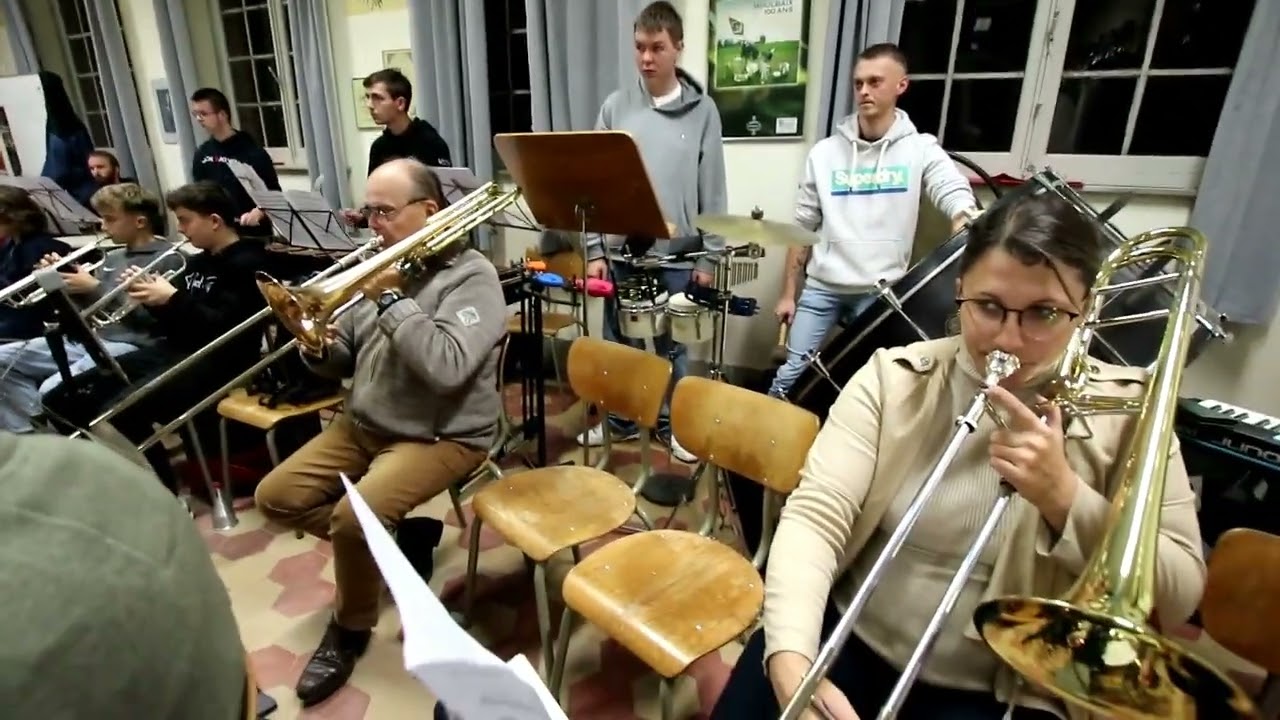 GALA FANFARE MOULBAIX