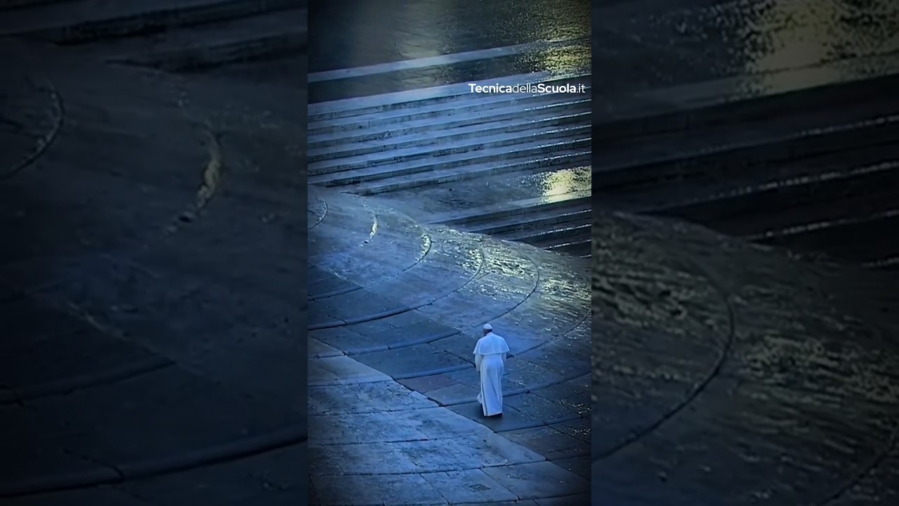 Papa Francesco &egrave; morto. Video Via Crucis Pasqua 2020 COVID #news #papafrancesco