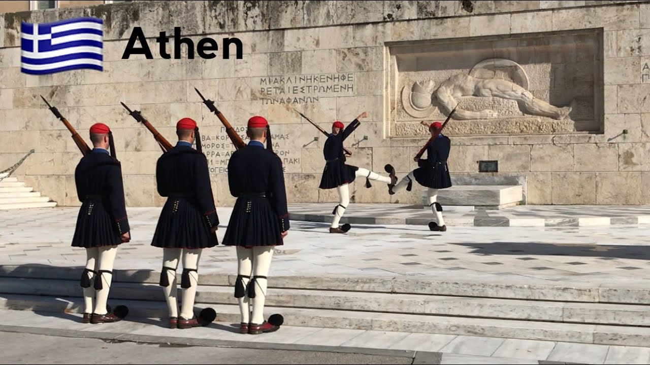 Athen - Wachwechsel am Grabmal des unbekannten Soldaten