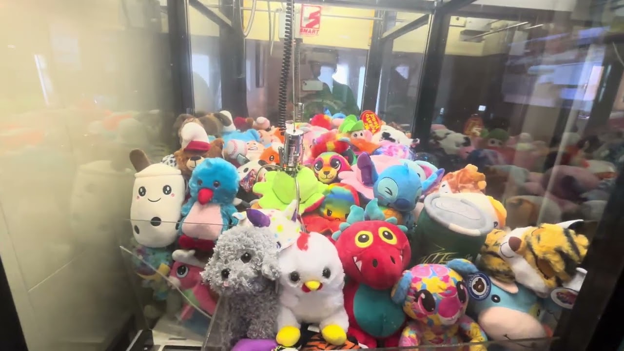 1997 Gen 6 Clean Sweep Claw Machine 