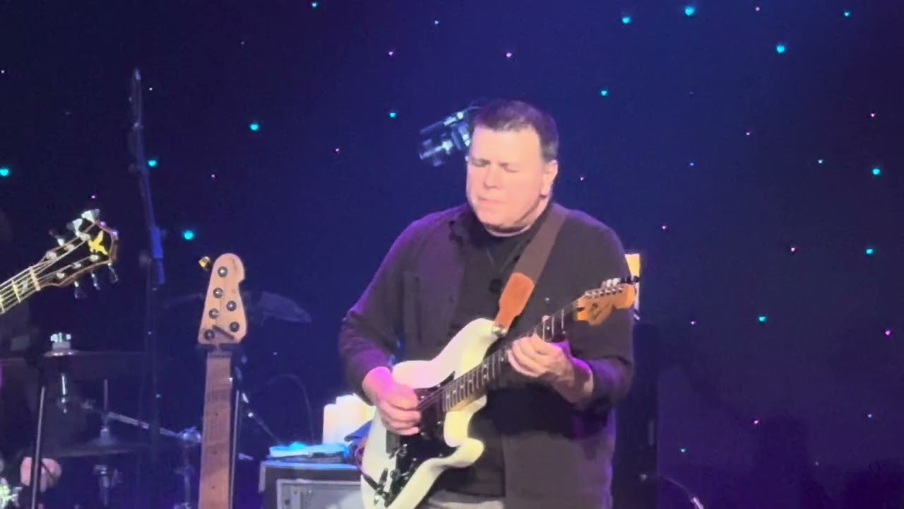 2025 New Year&rsquo;s Eve w/Oteil and Friends. 