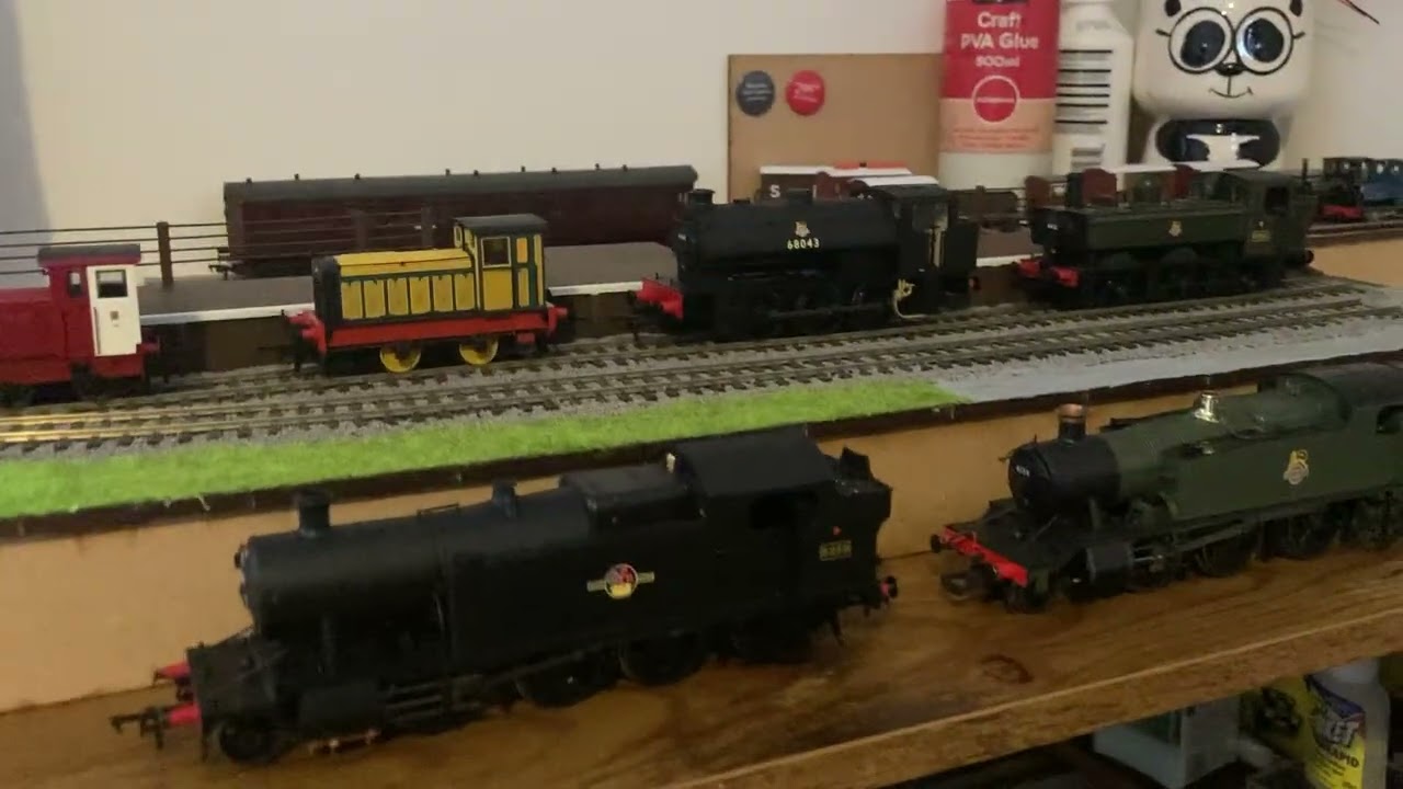 Meet the fleet on Telyn Bach 00 gauge part
