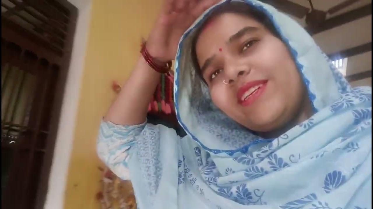 देखिए मेरी शिवरात्रि की साड़ी कैसी है बताना जरुर और हमारे यहां सब्जी ऐसे ही आती है 🙏🏻जय बाबा की🙏🏻
