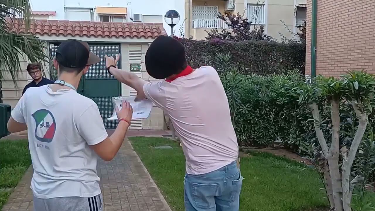 Concurso &ldquo;Cada Lata Cuenta / Campus de Gand&iacute;a UPV&rdquo;: Los Recolectores
