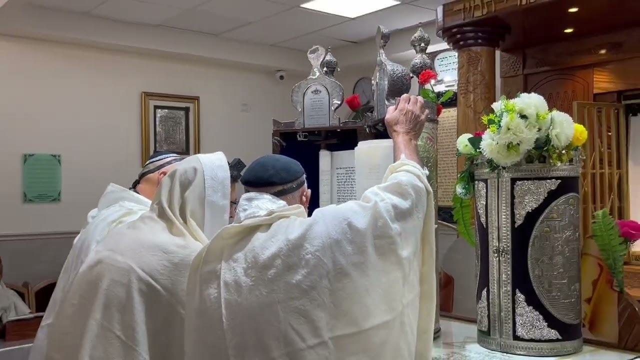 בית כנסת ״היכל רפאל״ נתניה ״ברכת כהנים״ וקריאת התורה פרשת ״וזאת הברכה״ ♥️🇮🇱