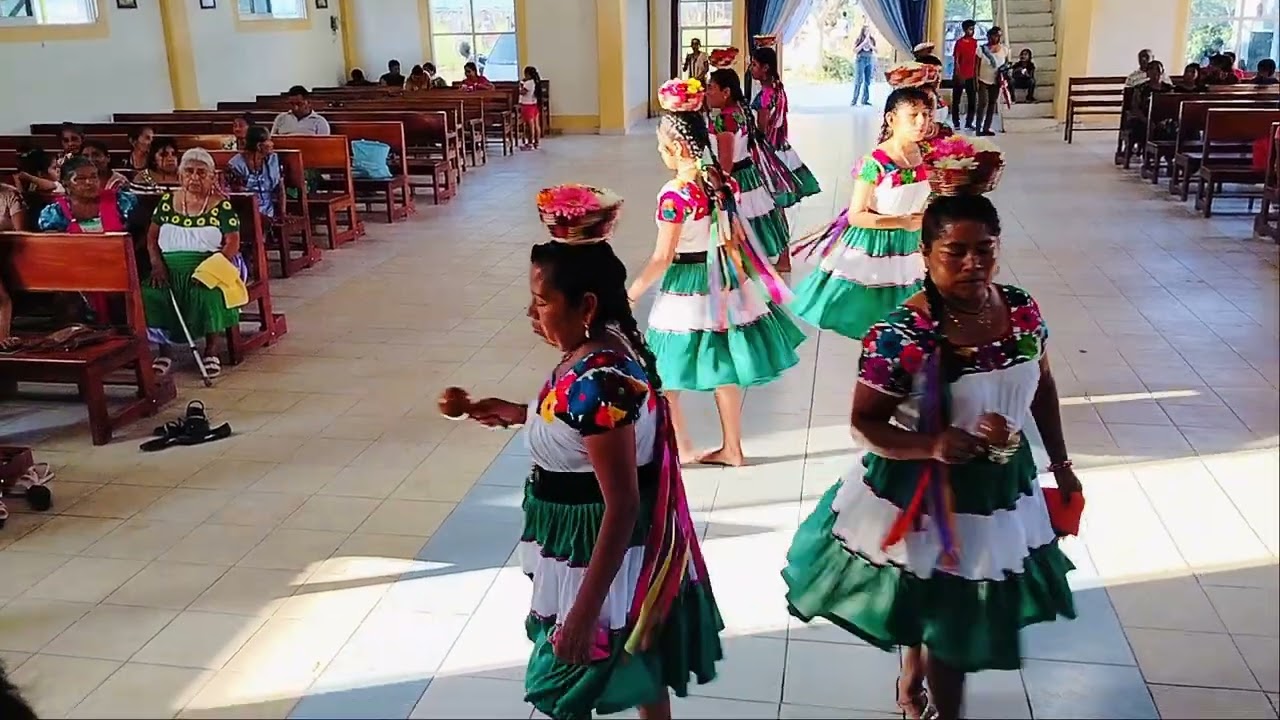 Danza de la Inditas Santa Teresa de Jesús de Pahuatlan Hgo informes al 7711317902