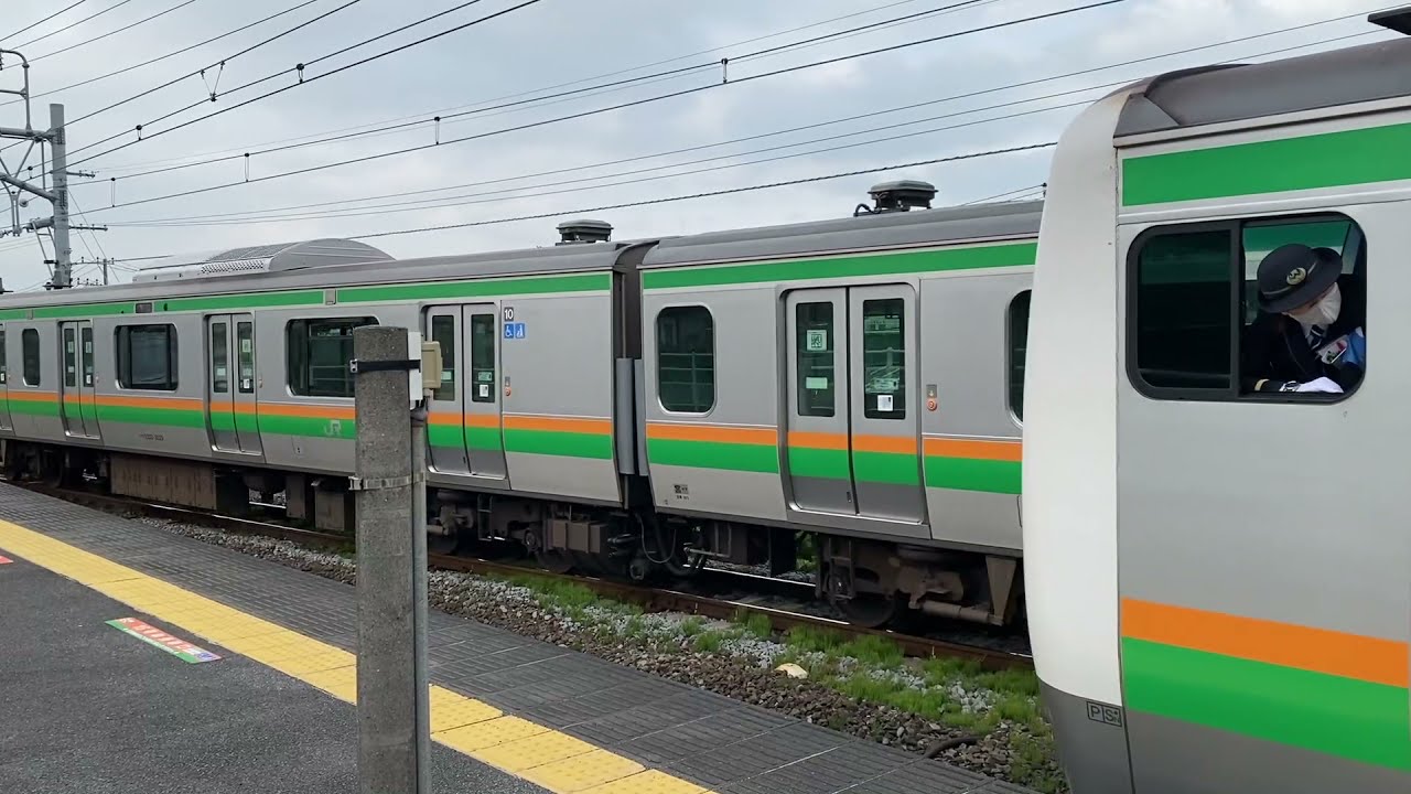 【電車が通過して秒で切り替わるポイント！線路から火花！】東海道線 早川駅 E233系3000番台 発車