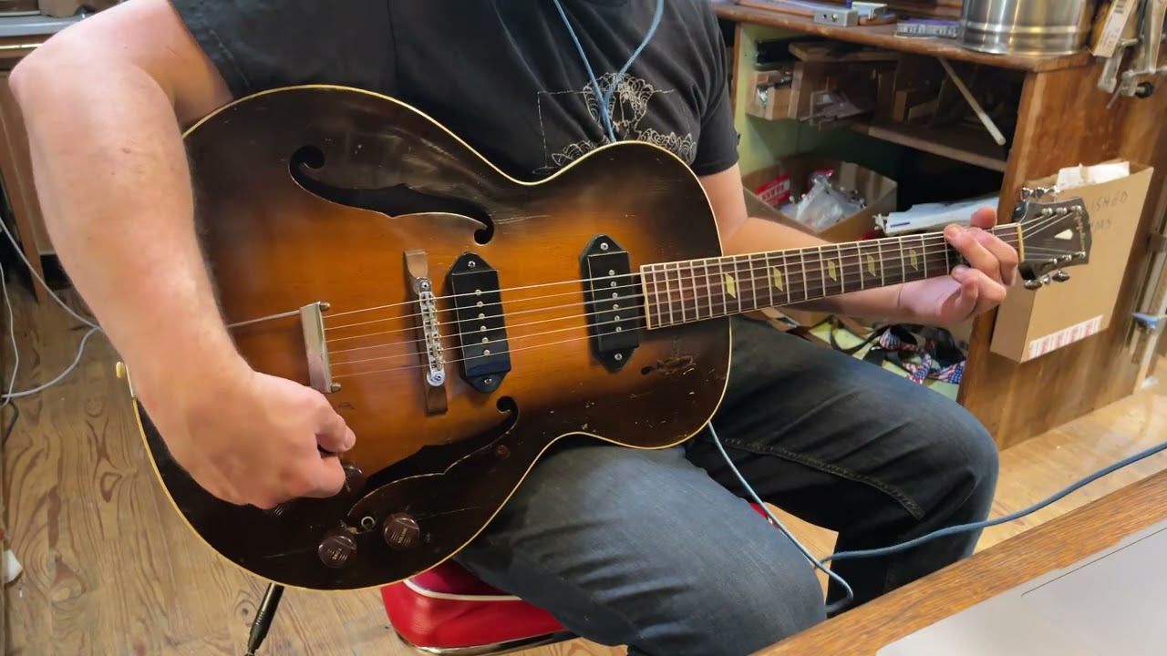 1946 Epiphone Blackstone electrified archtop guitar
