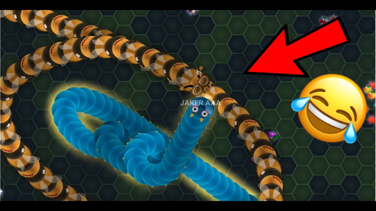 Wormax.io 2 Best kill NEW Insane Bug kills Epic Legendary worm Pro VS HACKER  Wormaxio2  Wormax.io