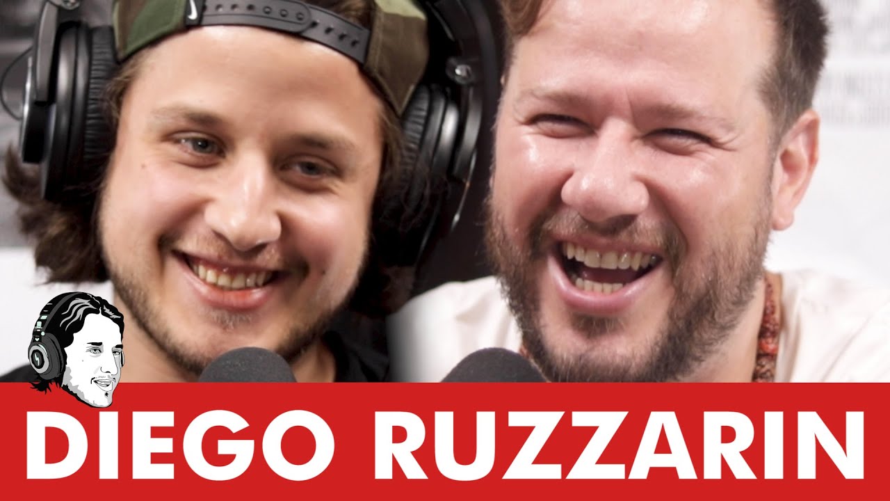 CREATIVO #267 - DIEGO RUZZARIN | Visité 26 países en 40 días, La Iglesia maradoniana, ¿El alma pesa?