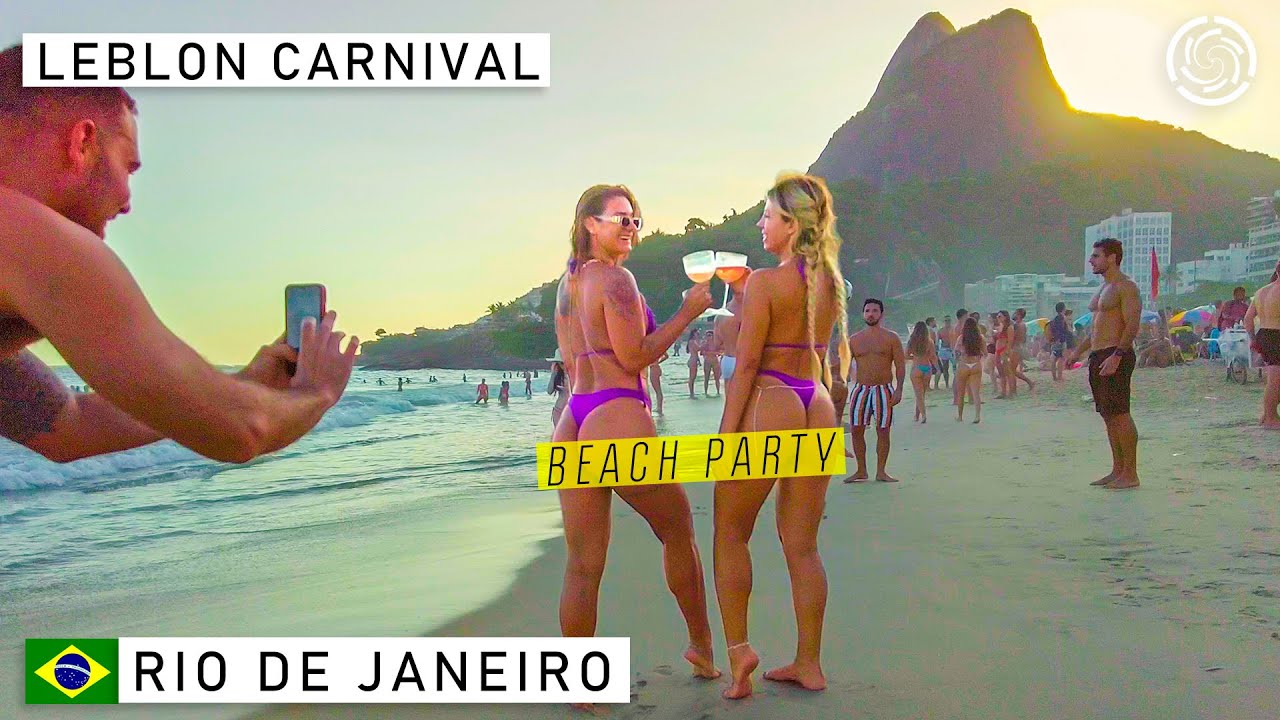 🇧🇷 Walking in the Carnival Party at Leblon Beach, Rio de Janeiro — THE BEST IN THE WORLD — 2022