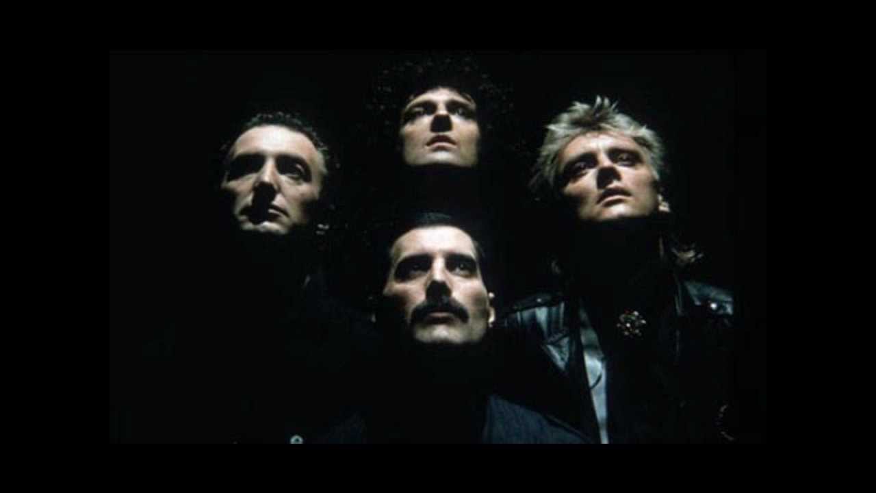 Queen & David Bowie - Under Pressure  [Official]