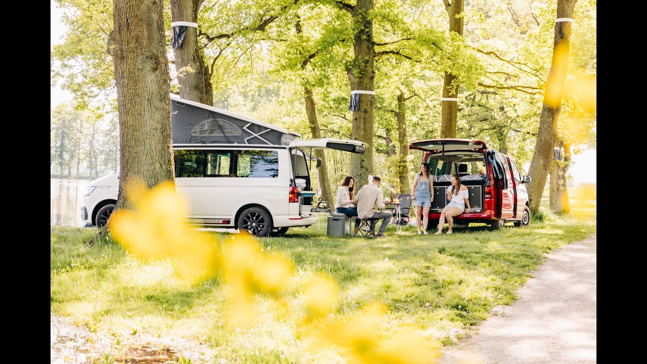 Freiheit FlexiCamp: Vom Alltagsfahrzeug zum Camper in Minuten, frei konfigurierbar und voll flexibel