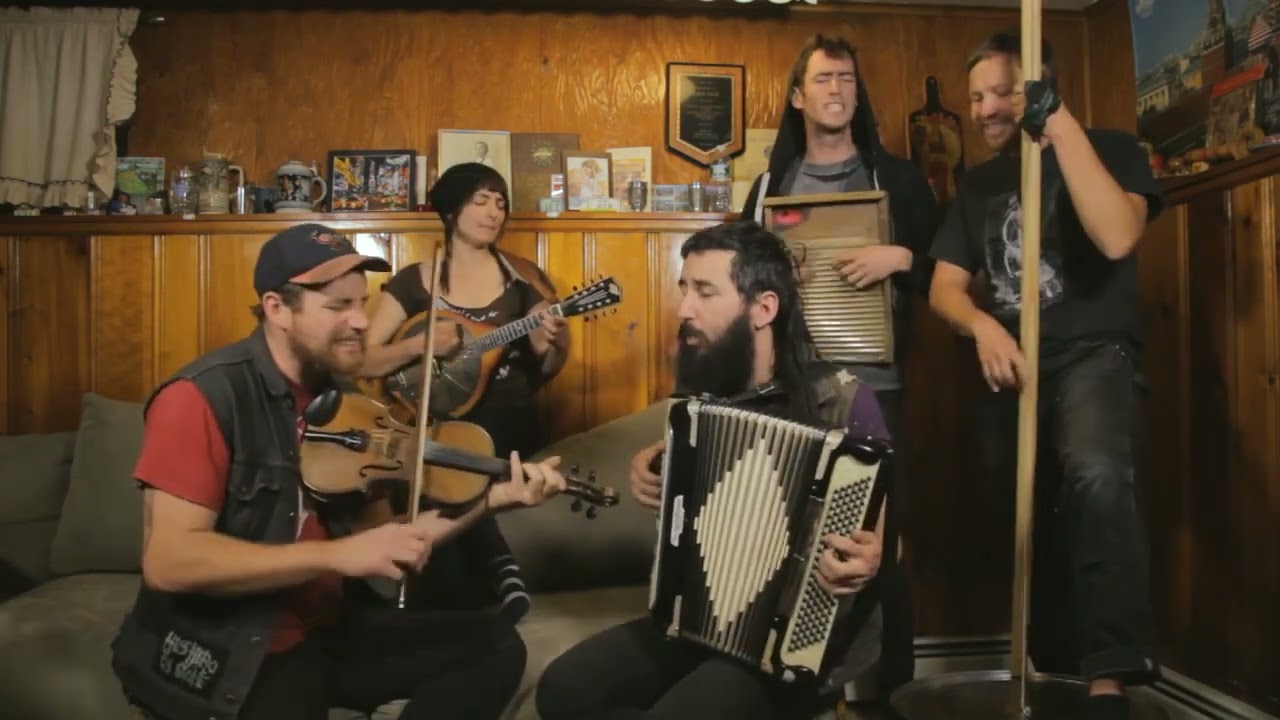 Blackbird Raum - Last Legs // Ensorcelled Hibernation (Village Basement Session)