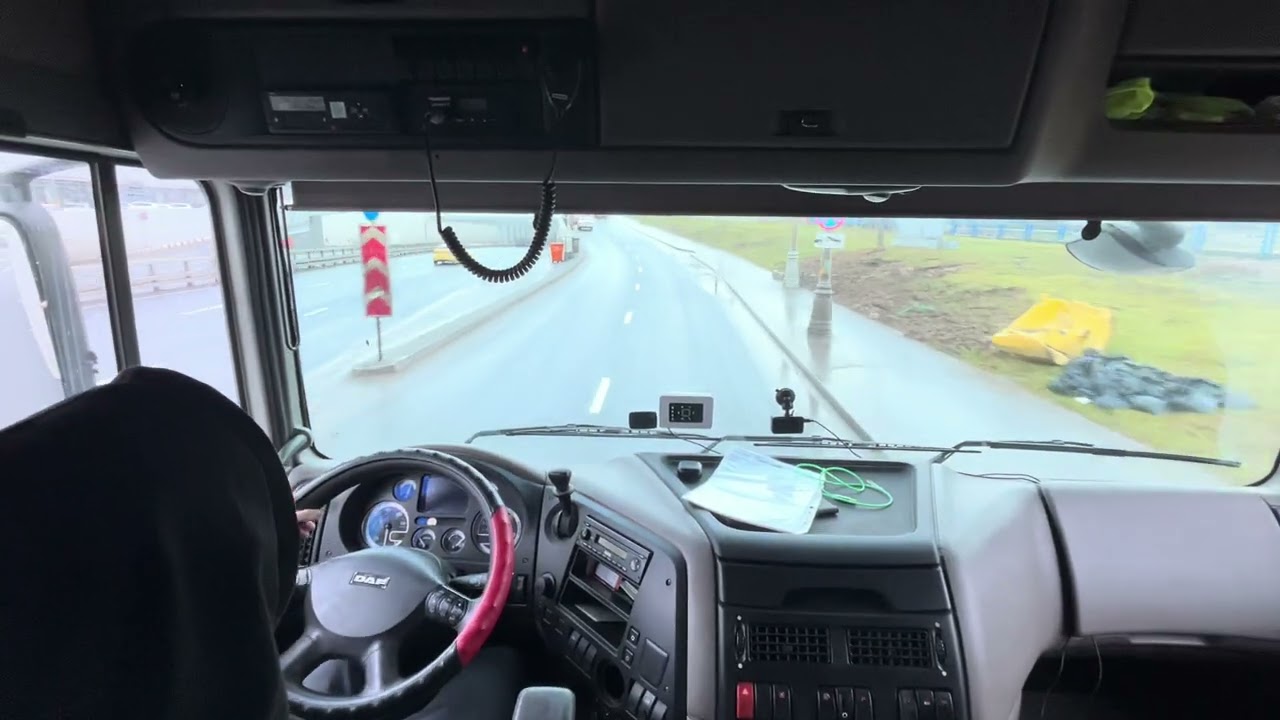 POV: driver in Russia Daf XF105