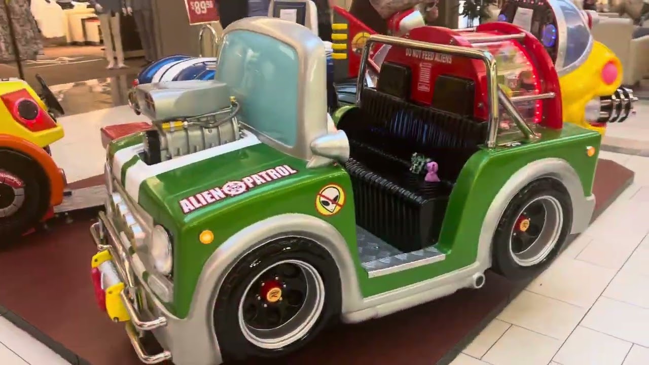 Sting international 2010 alien patrol kiddie ride at the mall at Rockingham Park (Now gone)