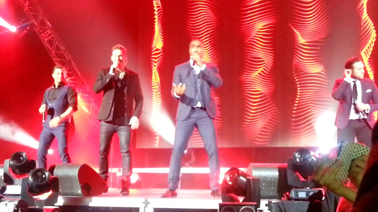 Blue - Sorry Seems To Be & All Rise (Kaunas, Lithuania, 11.02.2017)