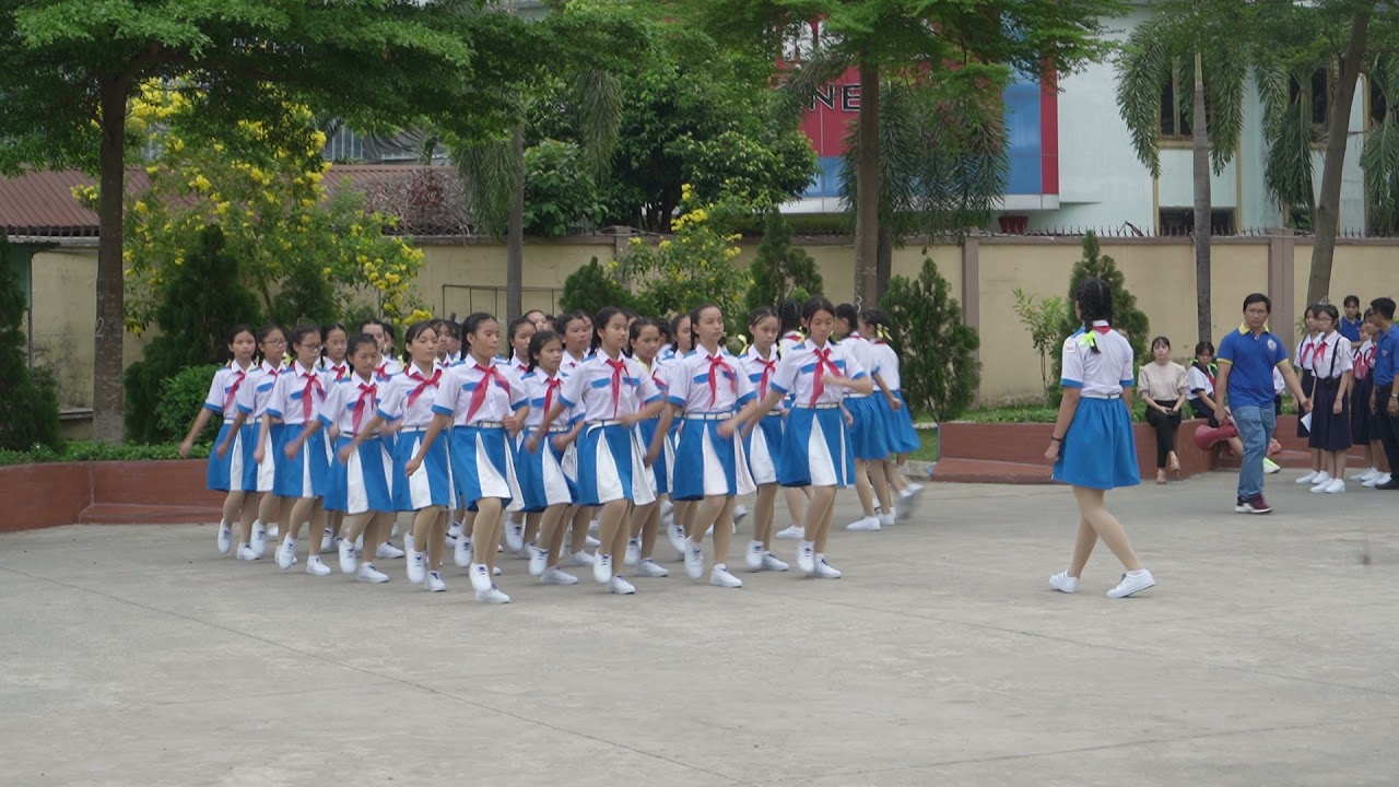 Trường THCS Nguyễn Hiền - Đội hình hàng dọc - Giải nhất Hội thi nghi thức Đội Quận 12 2020 - 2021