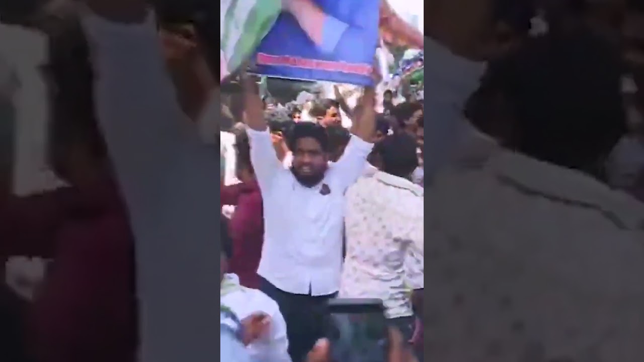 Ys Jagan Craze In Hyderabad | PDTV News