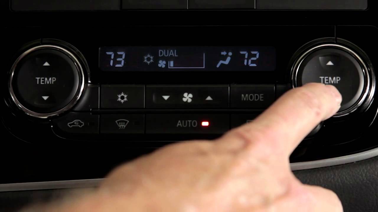 2014 Mitsubishi   How To   Dual Zone Climate Control Operation